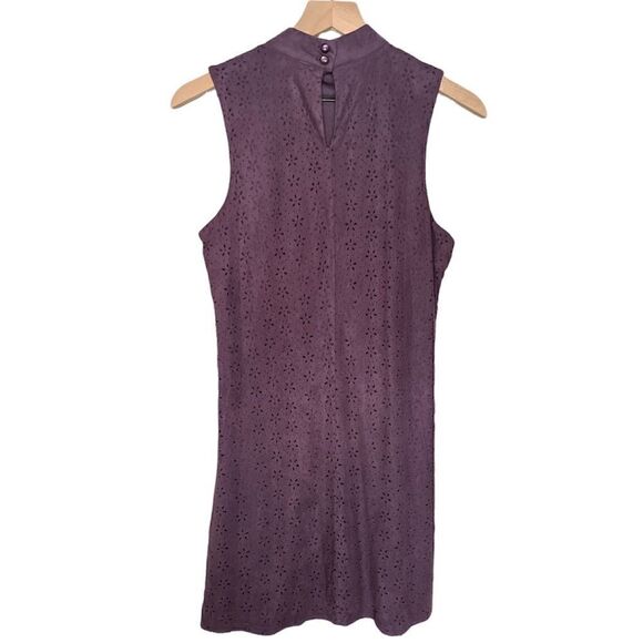 Trixxi Women’s High Neck Faux Suede Floral Mini Shift Dress Purple Size Small - Picture 6 of 13